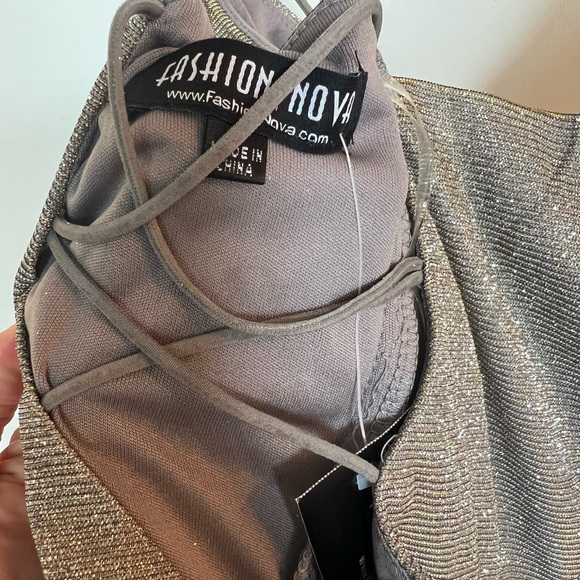 FrashionNova - sparkly dress with criss-cross tie in the back - Picture 4 of 6